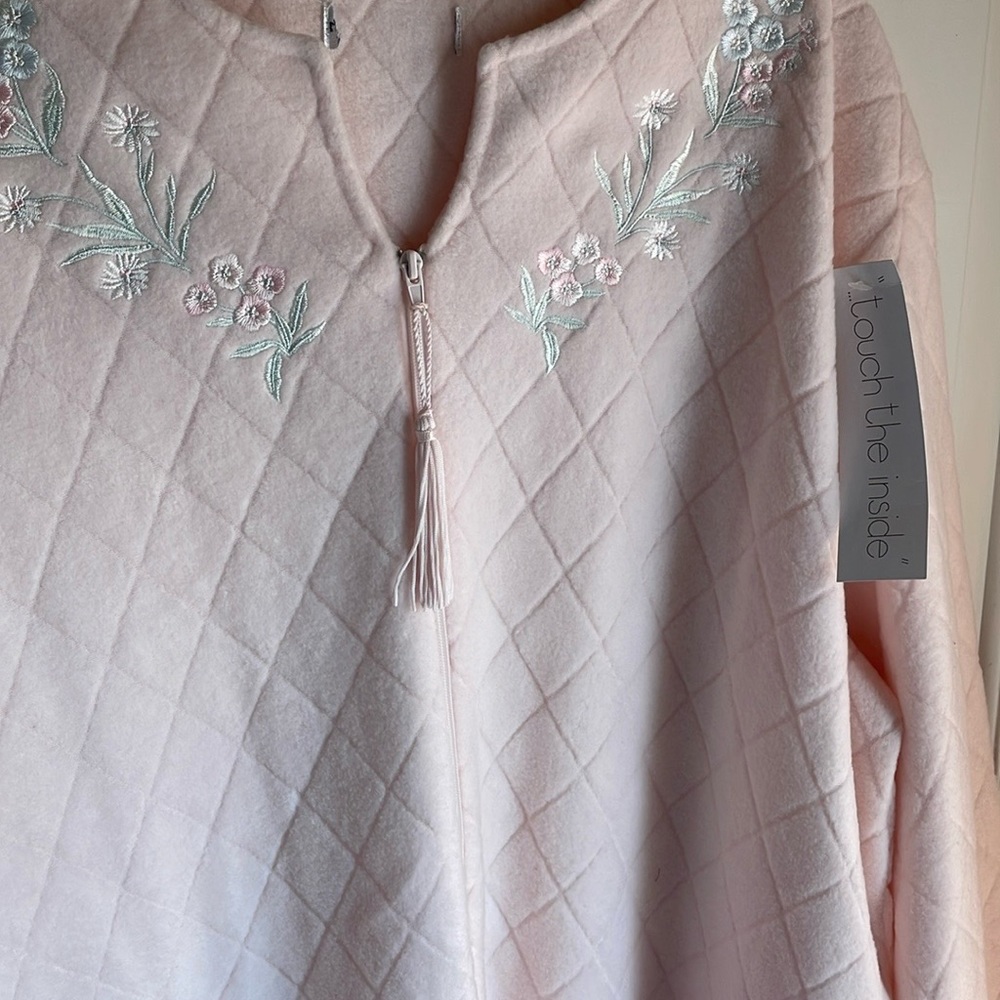 Soft Full zip Robe - Picture 5 of 6